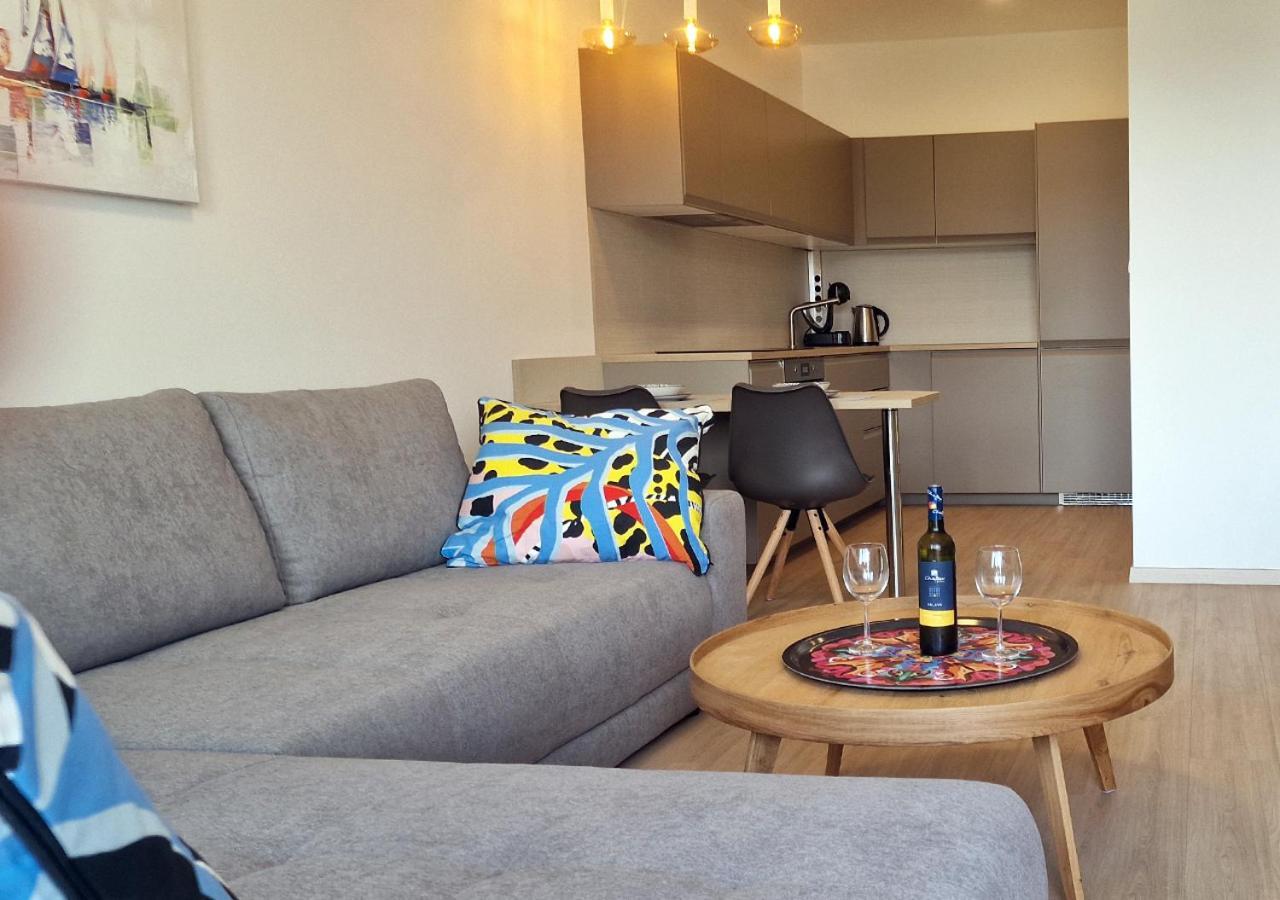 New Cozy 2 Room Pink Apartment Bratislava 058 Екстериор снимка
